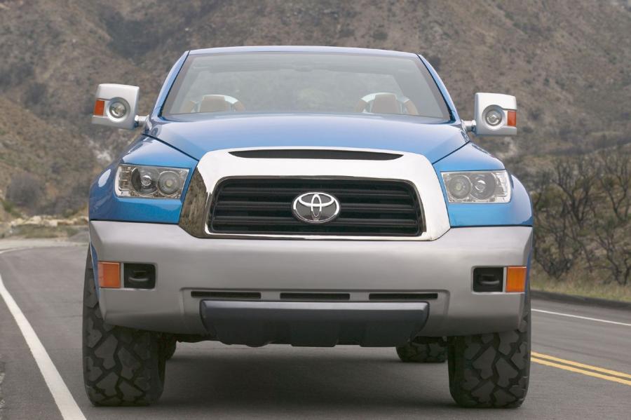  Toyota FTX Concept 2004 года  (фото 30 из 33)